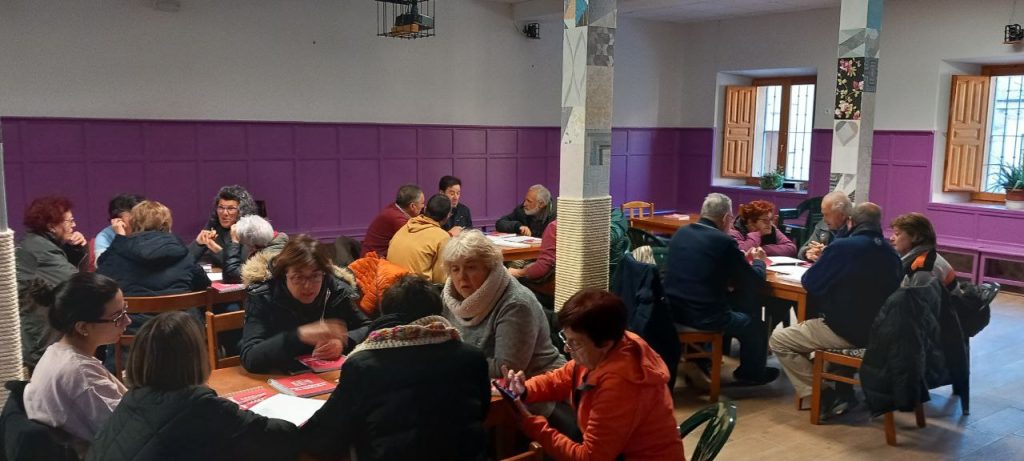 Taller de contraste en Muñoveros para presentar la iniciativa de un espacio sociocomunitario (1 de marzo de 2023)